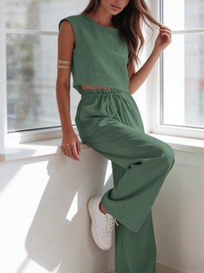 Nouvel ensemble décontracté printemps-été : haut sans manches col rond couleur unie teint en pièce et pantalon large taille haute - Product Image 1