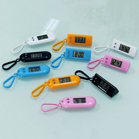 Carabine Mini Horloge Numérique Électronique LCD Porte-clés Portable Ovale Montre Suspendue avec Logo Personnalisé Nouveau Cadeau pour Étudiants