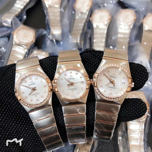 Montre pour femme au design original 2025, bracelet en acier inoxydable, étanche, sport, logo personnalisé - Product Image 6