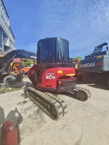 รถขุดขนาดเล็ก YANMAR VIO55 5.5 ตัน แบบตีนตะขาบยาง พร้อมเครื่องยนต์ ปั๊ม เบรกเกอร์ ออเกอร์ กราปเปิ้ล และอุปกรณ์เสริมสำหรับงานต่างๆ ขายดี - Product Image 3