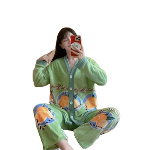 Indumenti da notte invernali da <span class=keywords><strong>donna</strong></span> in flanella caldo <span class=keywords><strong>pigiama</strong></span> a maniche lunghe Cardigan in pile spesso abbigliamento per la casa cartoni animati coreani abbigliamento da notte da soggiorno - Product Image 2