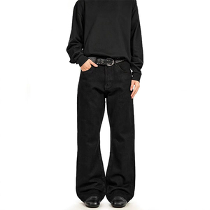 Jeans rétro américains de créateur, couleur unie noire, coupe slim pour homme, design tendance, streetwear décontracté, jeans bootcut pour homme - Product Image 4