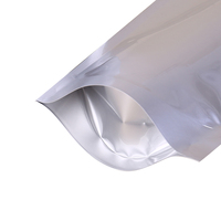 Vente en gros Sacs en mylar sous vide à fermeture éclair imprimés sur mesure pour emballage alimentaire Sac pochette debout en feuille d'aluminium argentée avec votre logo