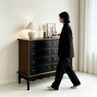 Commode vintage bicolore en bois massif à quatre tiroirs, haute, avec tiroirs à bobines, pour chambre à coucher et mobilier d'hôtel