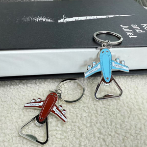 Llavero de <span class=keywords><strong>metal</strong></span> personalizado con esmalte duro azul, forma de avión, abridor de botellas, recuerdo turístico. - Product Image 3