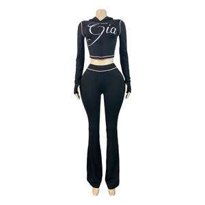 Hottie Sporty 2 Parça Takım Kadın Kapüşonlu Fermuarlı Harfli Baskılı Crop Top ve İspanyol Paça Çizgili Tatlı Seksi Esnek Dar Pantolon - Product Image 2