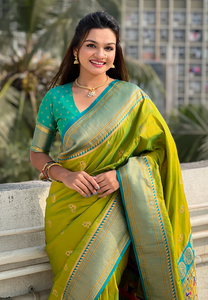 Mehendi verde Yeola Paithani seda sari con Zari tejido Nath motivos y contraste Pallu para un rico aspecto tradicional - Product Image 3