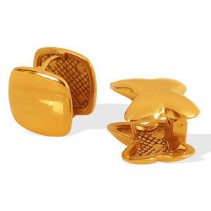 Pendientes de clip con forma de mariposa, chapados en oro de 18 quilates, de acero titanio, minimalistas, a la moda, para mujer, accesorios. - Product Image 5