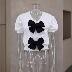 เสื้อสเวตเตอร์ถักคอวีแขนสั้นผูกโบว์คู่สีพื้นแฟชั่นสำหรับผู้หญิงรุ่นใหม่ - Product Image 4