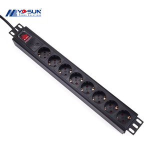 Unidad de Distribución de Energía (PDU) de 16A/32A con Carcasa de Aluminio y Protector Contra Sobretensiones, <span class=keywords><strong>8</strong></span> Tomas, 220-250V, <span class=keywords><strong>19</strong></span>'', 1.5U, Negra, Proveedor de Zhejiang - Product Image 1