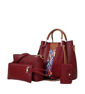 Conjunto <span class=keywords><strong>de</strong></span> Bolsos Esenciales para Mujer, un Imprescindible para Cualquier Fashionista, Combina Estilo, Utilidad y Comodidad en un Paquete Perfecto - Product Image 1