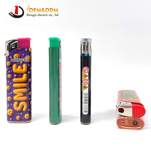 Dongyi <span class=keywords><strong>2025</strong></span> OEM Bán Buôn Kim Loại Sang Trọng Cổ Điển Bật Lửa Cigar Hút Windproof Tùy Chỉnh Briquet Gas Thuốc Lá Mới Dy-F603lighter - Product Image 1