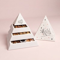 Lebensmittelechte Recycelbare Dreieckige Mehrschichtige Tragbare Takeaway-Papierbox UV-Beschichtung Siebdruck für Brot Kuchen Dessert