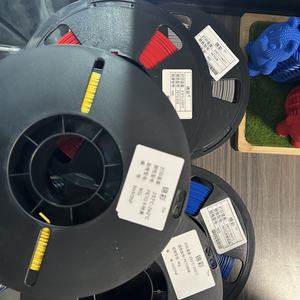 Suministro de fábrica <span class=keywords><strong>PLA</strong></span> + filamento de seda <span class=keywords><strong>PLA</strong></span> | Brillo brillante y alta resistencia | Compatible con Creality, Ender, Anycubic, etc. - Product Image 4