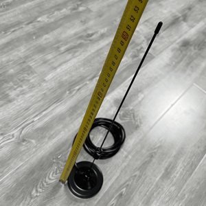Antenne magnétique double bande 144/430 MHz V/U pour voiture avec base magnétique de 90 mm - Product Image 2