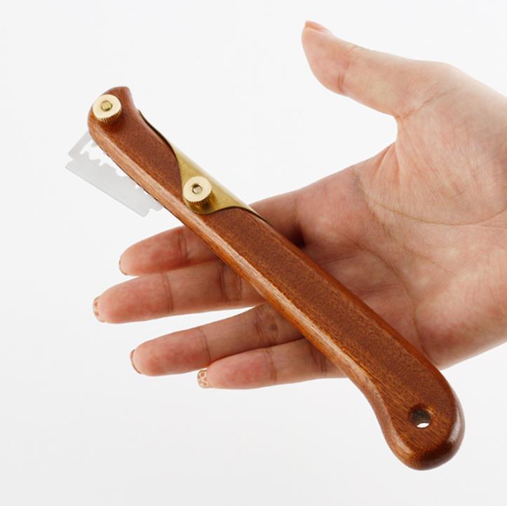 Coltello Per Intagliare Il Pane Professionale | Con Lama In Acciaio Inox E Manico In Noce, 5 Lame Di Ricambio E Coperchio Magnetico