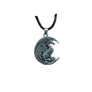Collier minimaliste de Dragon <span class=keywords><strong>celtique</strong></span> en croissant de lune, bijoux de <span class=keywords><strong>mythologie</strong></span> - Product Image 1
