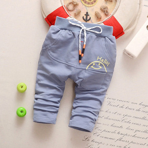 Shorts en jean chinois élégants et tendance, coupe ajustée, style hot pants - Product Image 5