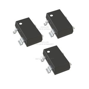 Nuevo y original garantizado IS121 SOP-4 circuito integrado de componentes electrónicos - Product Image 1