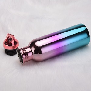 Termo de Acero Inoxidable de Pared Simple con Recubrimiento Electrochapado con Degradado Arcoíris de 750 ml, Logotipo Personalizado, Aislamiento Térmico de 0 a 6 Horas - Product Image 1