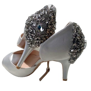 Sandalias de Tacón de 8.5cm con Cristales de Lujo para Mujer, Tela Satén, Color Marfil, Zapatos de Novia con Cristales - Product Image 1