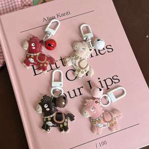 Porte-clés Mengda New Lucky Cloud <span class=keywords><strong>Pony</strong></span> Bell pour accessoires de sac à dos, vente en gros, en cadeau pour les amoureux et les meilleurs amis - Product Image 3