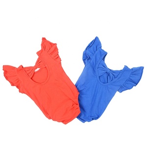 Romper de bebé con volantes en los hombros, leotardo de verano con lazo encantador, ropa infantil, servicio OEM, sin mangas, 100% algodón, tamaño personalizado - Product Image 4