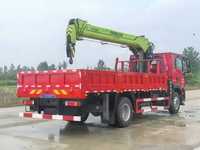 Grue mobile sur camion Sinotruk HOWO Zoomlion CLW 8 tonnes à flèche télescopique hydraulique à 5 sections, moteur Weichai, pompe, boîte de vitesses, 17,5 m