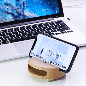 Support de téléphone en bois de bureau avec amplificateur de son - Product Image 6