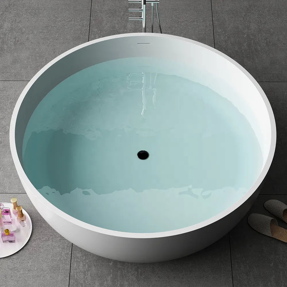 حوض استحمام كبير عالي الجودة بسطح صلب من الأكريليك الحديث