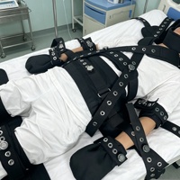 Ensemble de contention corporelle complète avec verrouillage magnétique, menottes de cheville et de poignet, chaussures à pointes, gants verrouillables, rembourrage noir souple, dispositifs de contention pour lit de patient