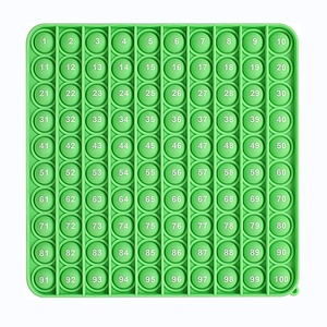 Nuevos juguetes de matemáticas Juegos de multiplicación Rainbow Square Fidget Toy <span class=keywords><strong>100</strong></span> burbujas Multiplicación <span class=keywords><strong>Pop</strong></span> Push <span class=keywords><strong>It</strong></span> - Product Image 1