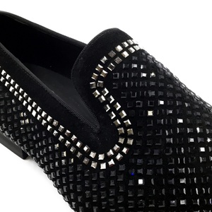 Chaussures italiennes en cuir véritable faites à la main, design diamant, confortables, à enfiler, avec logo personnalisé, marque originale, collection automne légère, édition spéciale fête - Product Image 5