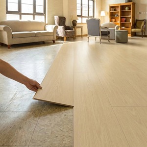 แผ่นไม้ลายไม้แบบลอกติด หนา 15 มม. สำหรับปูพื้นภายนอก/กลางแจ้ง ห้องนั่งเล่น ห้องครัว ติดตั้งง่ายแบบ DIY - Product Image 3