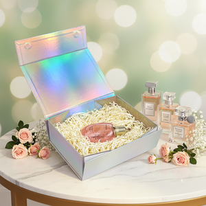Cajas de Regalo para Perfumes Plegables con Cierre Magnético, de Cartón Rígido con Materiales Reciclados de Alta Gama y Rafias - Product Image 1
