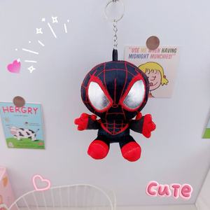Venta al por mayor, más vendidos, transfronterizos: Juguetes de peluche de 12 cm de Spider-Hero de <span class=keywords><strong>Marvel</strong></span>, llaveros de dibujos animados, dijes de anime para mochilas y muñecos para máquinas de garras - Product Image 4