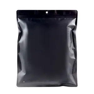 Индивидуальная сумка для упаковки одежды с застежкой-молнией, пластиковые черные Упаковочные пакеты, матовая сумка для одежды, хозяйственные сумки с логотипами