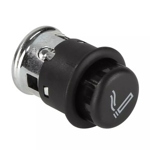 Adaptador de encendedor de cigarrillos de 12 V sin conexión a tierra con puerto USB para autos Volkswagen, Audi y Skoda - Product Image 4