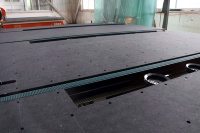 Coupe-verre CNC à moteur de haute précision 380V 8kw avec servomoteur pour une précision de 0,20 mm