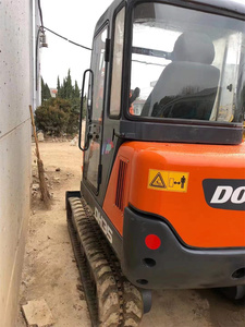 Buen estado usado Doosan DH35 Mini excavadora 5Ton Original DH55 DH60 DH80 DX60 DX75 pequeña excavadora para Venta barata - Product Image 3
