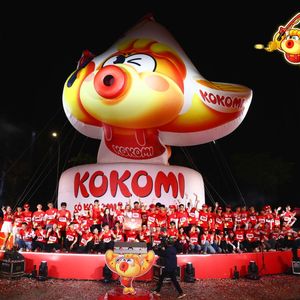 ปั๊มลมไฟฟ้ารุ่น Kokomi สำหรับกิจกรรมกลางแจ้ง ยี่ห้อ Uv Printing เวียดนาม  ใช้กับลูกโป่ง  มีเสียงเพลง  ดีไซน์หลากหลาย  ใช้ปลั๊กไฟ  ทนทาน - Product Image 1
