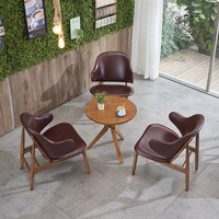 Ensembles de meubles de restaurant modernes, chaises et tables en cuir et en bois pour café, restaurants et salons de thé