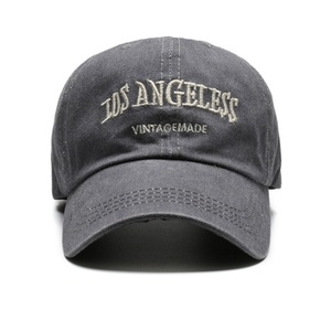 Gorra Trucker Personalizada con Parche de PVC, Gorra de Béisbol y Gorra Snapback - Product Image 4