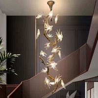 Lustre en verre en forme d'oiseau, design artistique personnalisé AURORACEYO, luminaire suspendu pour escalier