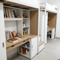 Lit mezzanine en métal simple avec bureau et armoire, gain de place, pour dortoir étudiant, hôtel, chambre commerciale moderne, avec escalier robuste