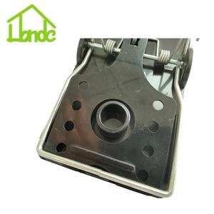 Piège à souris en plastique solide facile à installer avec ressort en métal puissant écologique pour la lutte antiparasitaire contre les souris et les rats - Product Image 6