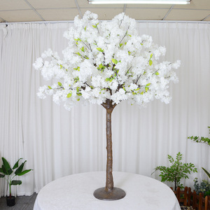 Centro de Mesa con Árbol de Flores de Cerezo Artificial Blanco para Decoración de Bodas y Fiestas en Hoteles - Product Image 6