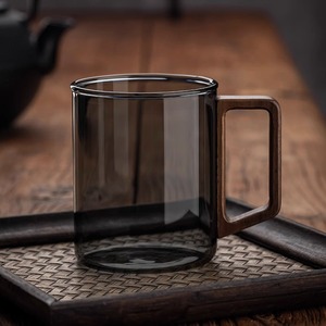 Tasse à eau en verre de style nordique, 400ml, poignée en bois résistante à la chaleur, pour le thé de l'après-midi, cadeau pour adultes - Product Image 2