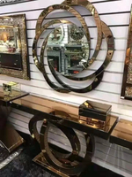 Table console moderne de luxe avec miroir peinte en or Mobilier de salon d'hôtel d'entrée populaire avec ensemble de miroirs muraux Matériau en verre