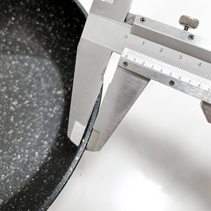 Nueva sartén profunda antiadherente, sartén para cocinar carne de res, huevo, sartén de inducción para el hogar, sartén con asa - Product Image 4